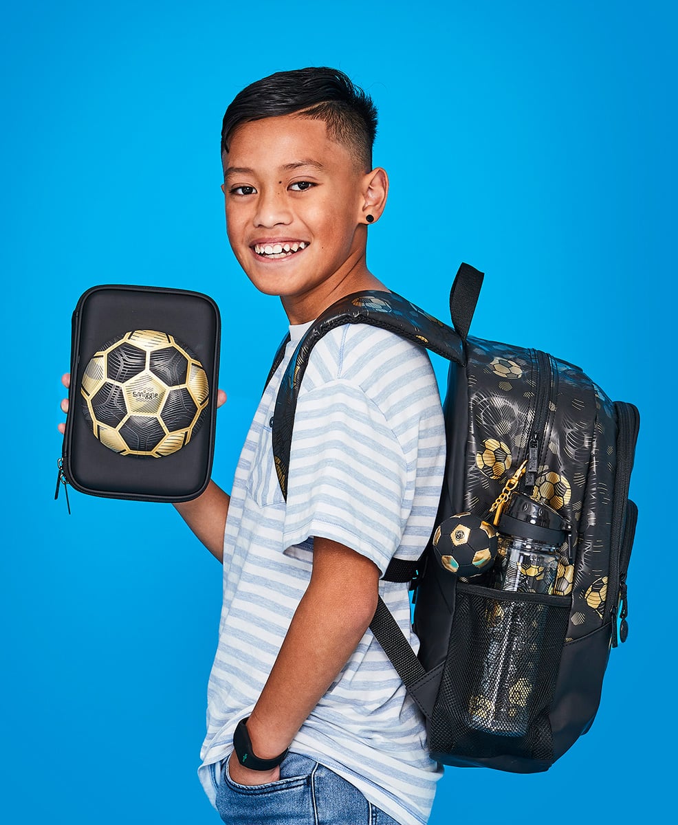 Smiggle store football bag