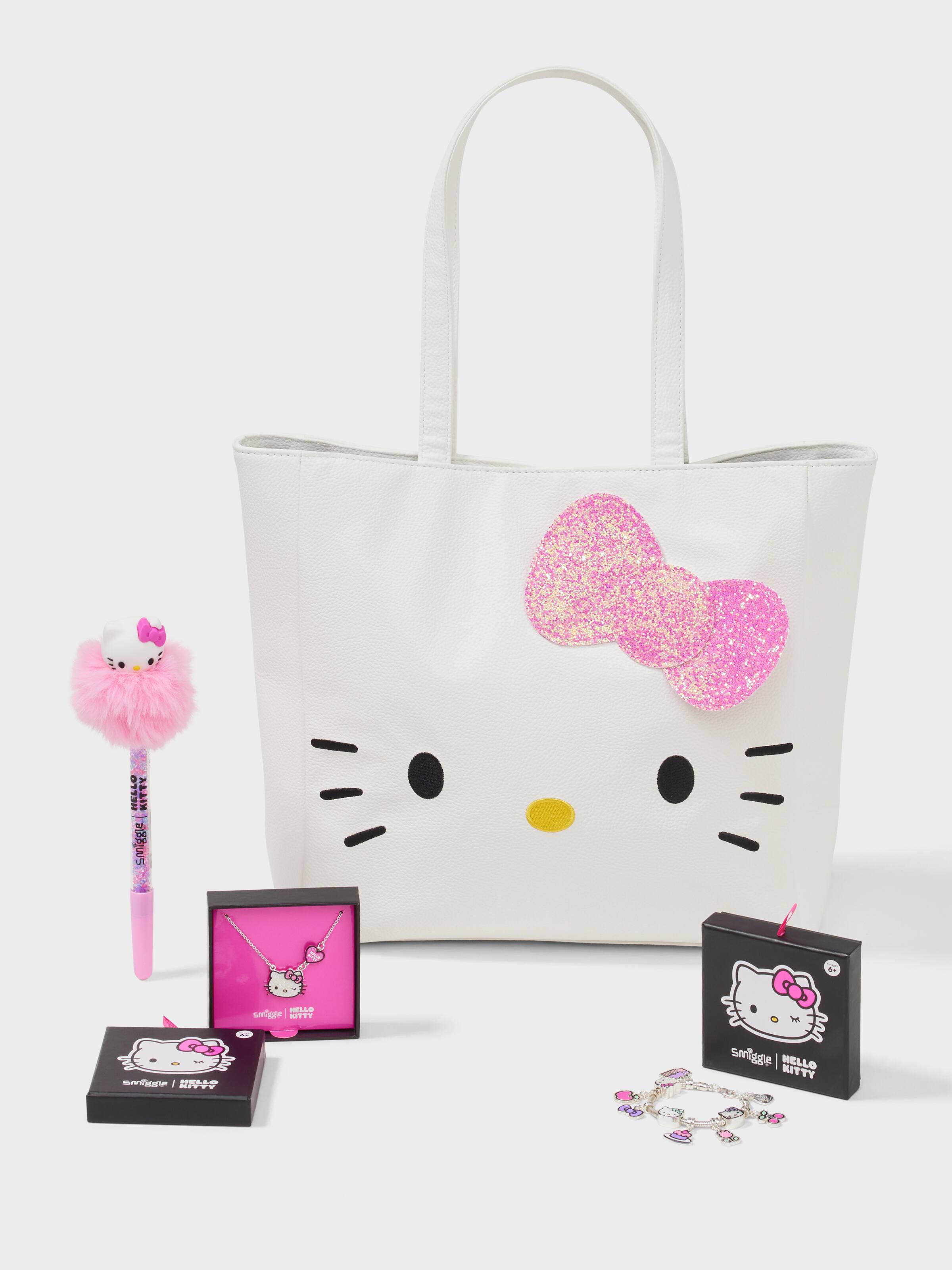 Hello Kitty 4 Piece Accessories Bundle