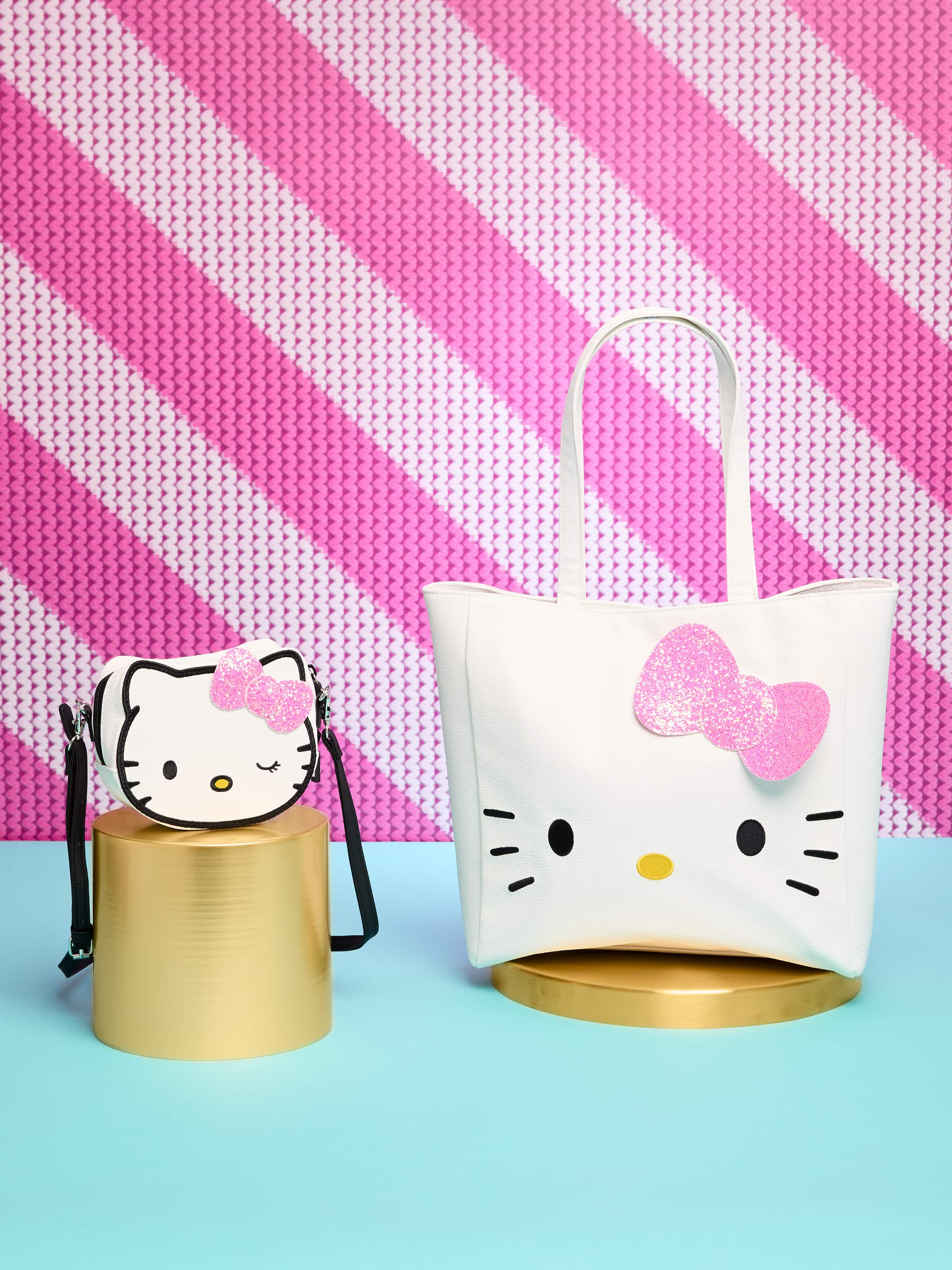 ✨ Mint - Hello Kitty Handbag outlet